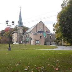 Front view of First Baptist Church Port Hope building